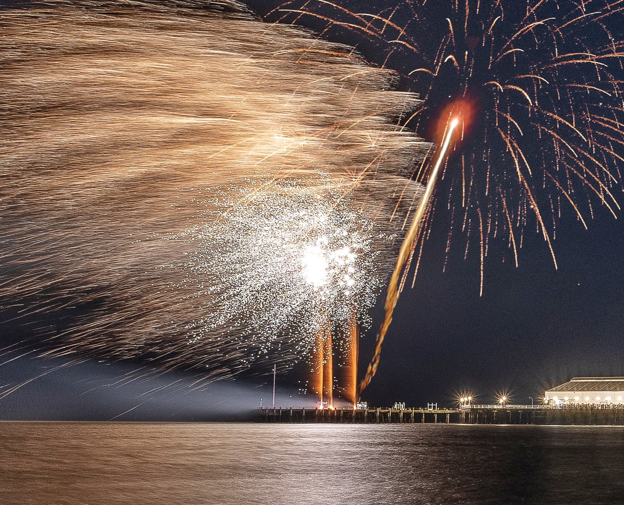 Crowds flock to fireworks