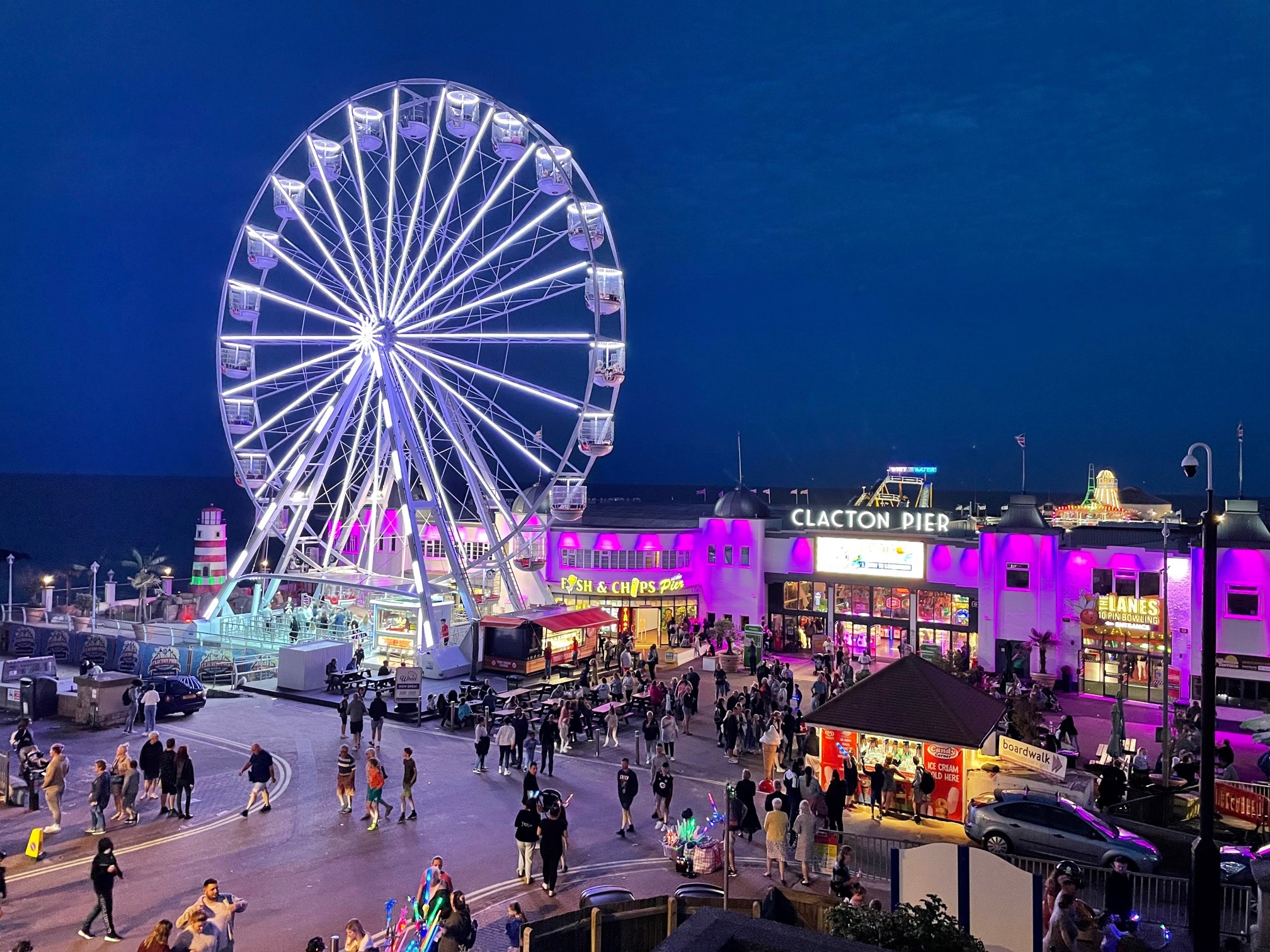 Pier buys big wheel