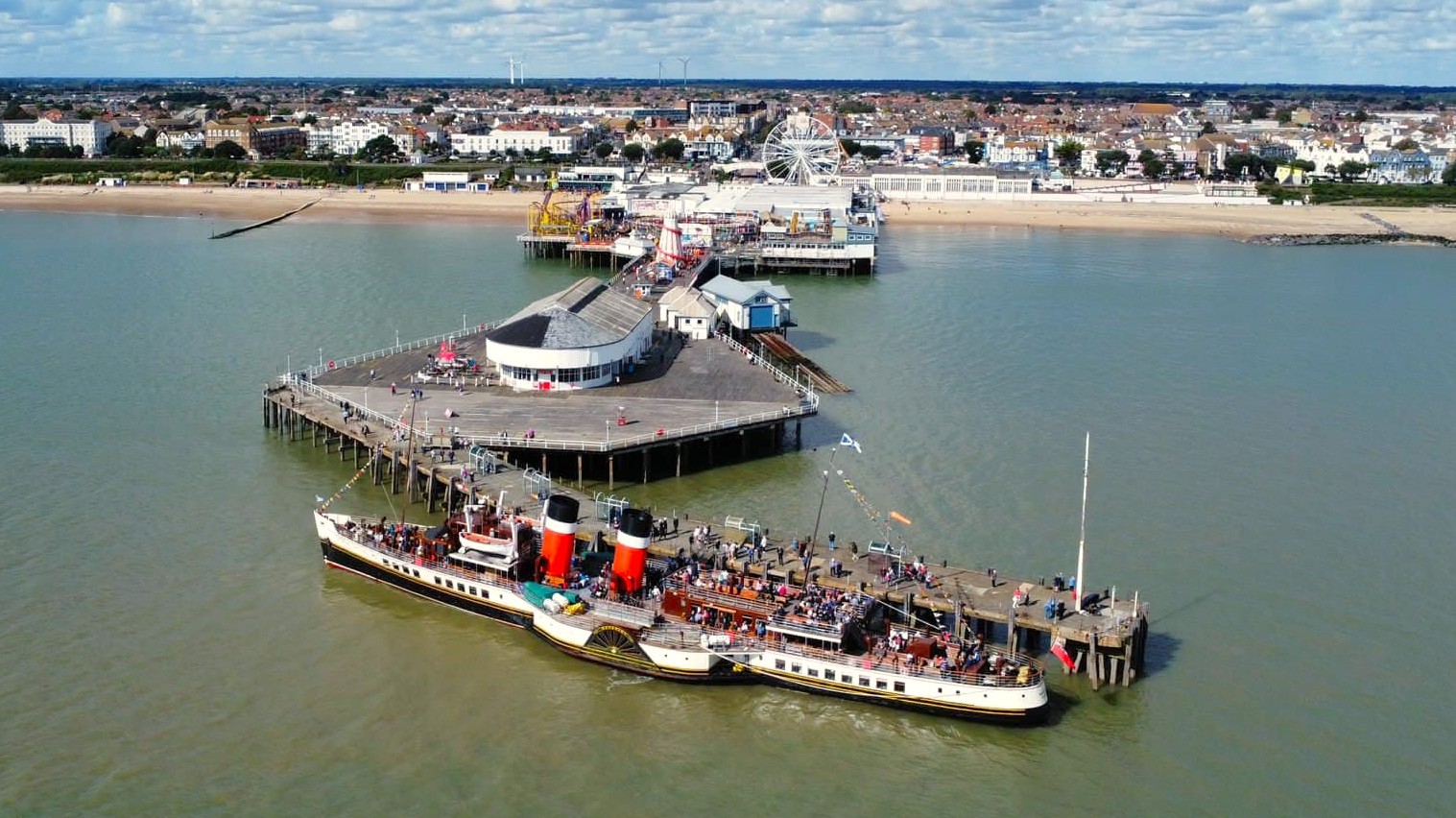 Timetable for iconic paddle steamer announced